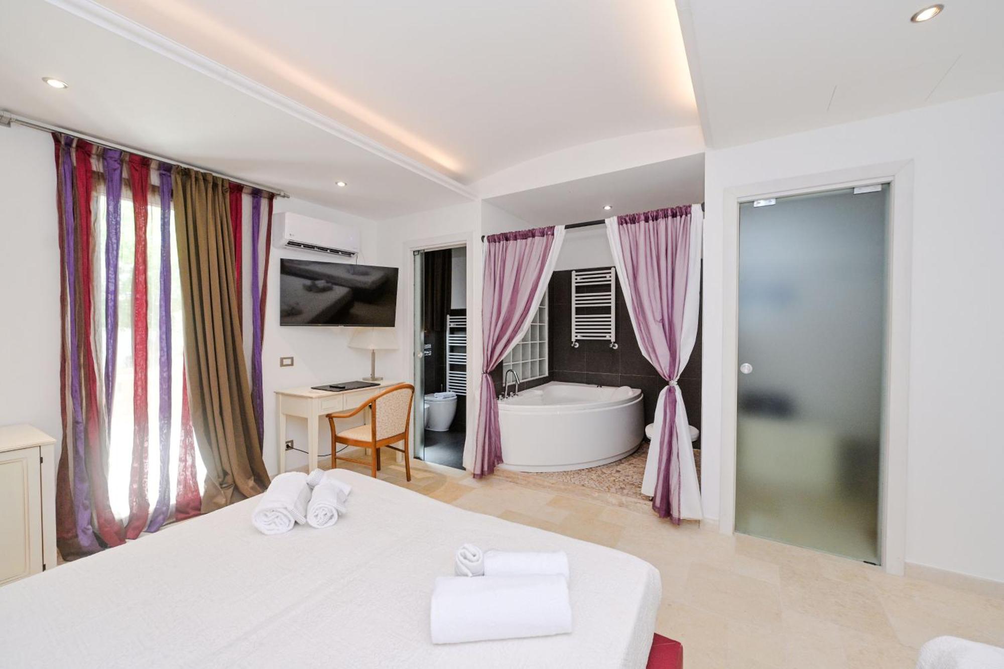 Relais Porta Del Sud Hotel Ostuni Buitenkant foto