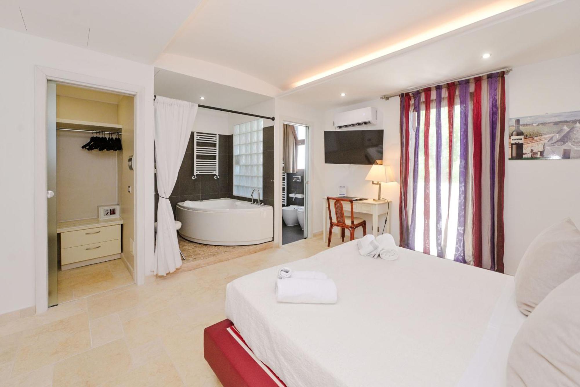 Relais Porta Del Sud Hotel Ostuni Buitenkant foto